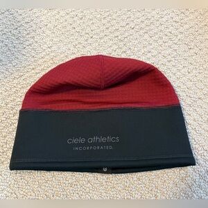 Ciele Athletics VTBeanie WND - Inc - Red Rocks Polartec Beanie
